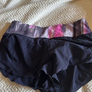 Lulu lemon speed ups perfect condition